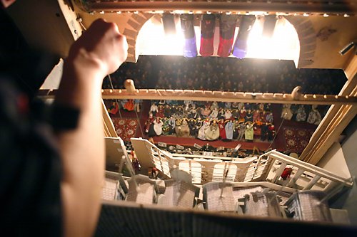 Кукольный театр большой зал фото